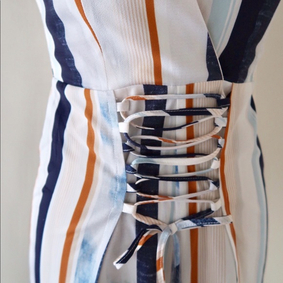 Last One! MIA -Stunning Vibrant Tie-up Romper - Picture 3 of 7